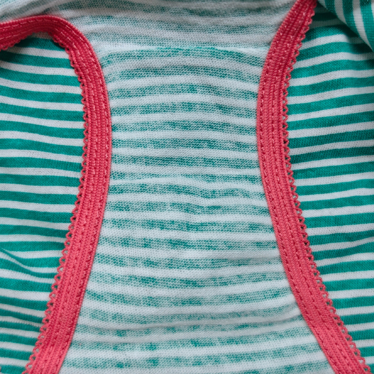 undie (35) undie (35)