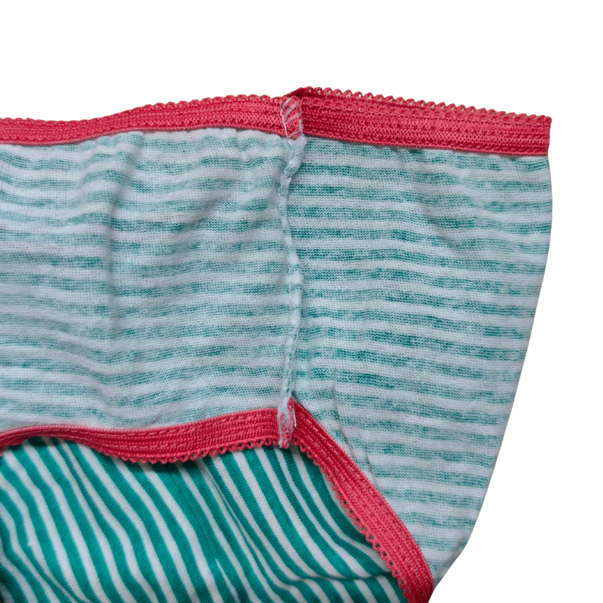 undie (34) undie (34)